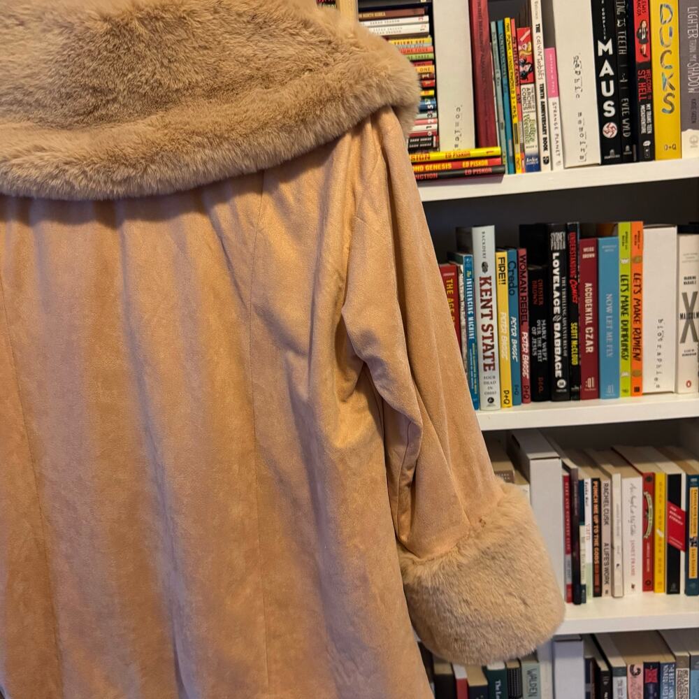 Penny Lane Faux Suede & Faux Fur Coat Boho Almost Famous 1970s Vibe — M - Picture 14 of 15